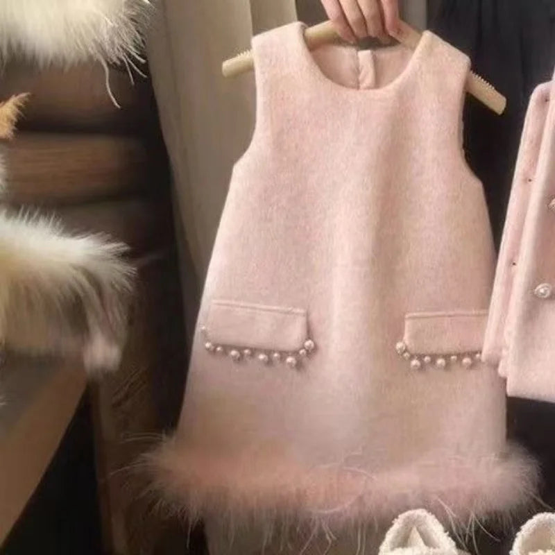 Ropa coreana para niñas, traje de lana, invierno 2025, nuevo estilo occidental, abrigo de alta gama para niños, chaleco, conjunto de dos piezas