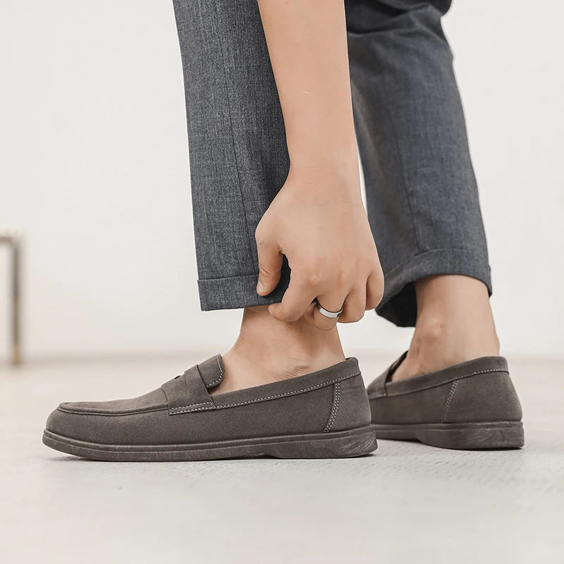 Gran oferta de mocasines sin cordones para hombre, ligeros, transpirables, cómodos, planos para exteriores, suela suave antideslizante, zapatos informales para caminar a diario