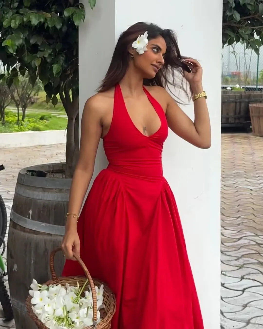 YENKYE-vestido Sexy con espalda descubierta para mujer, vestido verde elegante con cuello Halter, cintura baja, corte en A, Midi, vestidos de fiesta de noche de verano, bata de algodón
