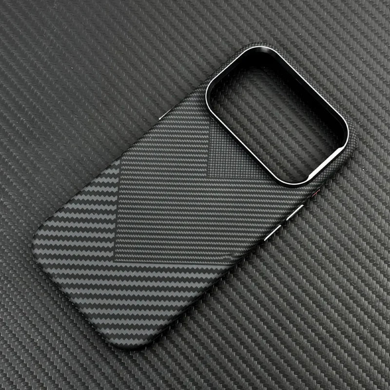 Funda Magnética con Textura de Fibra de Carbono para iPhone 17, 17 Pro Max, 16 Pro, 15, 14, 13, Ultrafina, con Lente de Aleación, Carga Inalámbrica, Carcasa Rígida