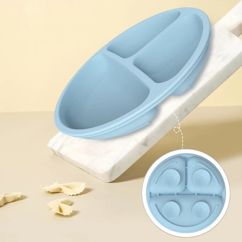 Juego de platos de silicona de grado alimenticio para niños, tazón de alimentación de bebé, plato de succión, taza de paja, cuchara de madera, tenedor, vajilla para niños, platos para niños pequeños