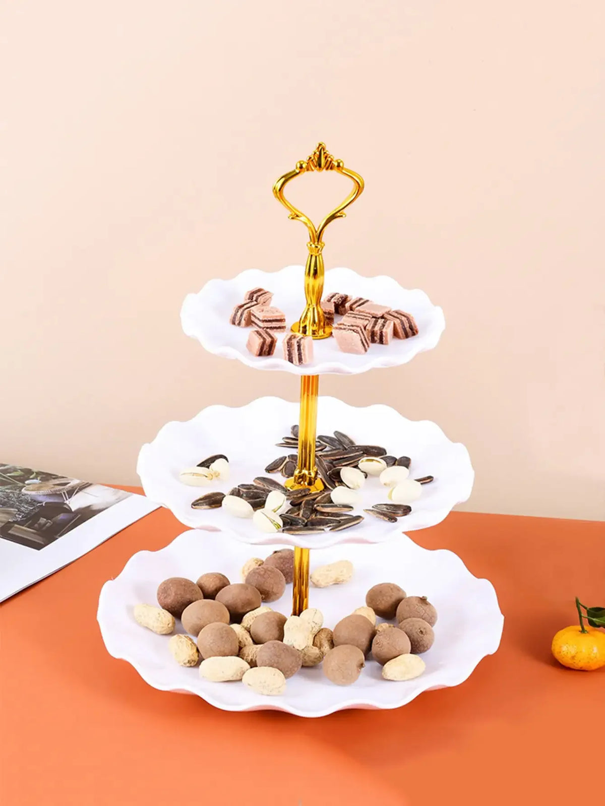 Plato de Aperitivos de Lujo de 1 Pieza, Plato de Frutas de Tres Niveles, Plato de Aperitivos Estilo Nórdico, Plato de Frutas de Plástico, Apto para Sala de Estar de Hotel