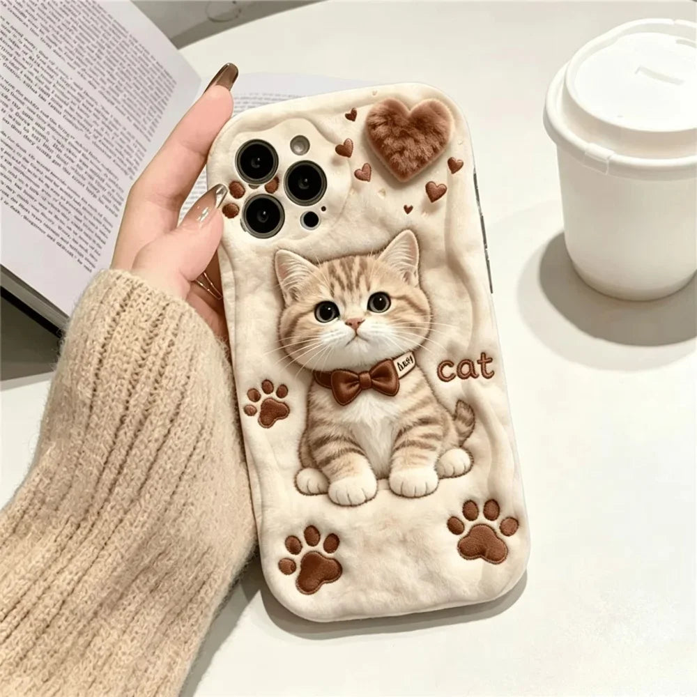 Funda de felpa con diseño de oso y gato con pajarita de té con leche para OPPO Reno 16 15 16F 15F 13F 12F 11F 14F 8 11 12 13 14 Pro 8T 5G Reno 7 4G 5 6 Lite