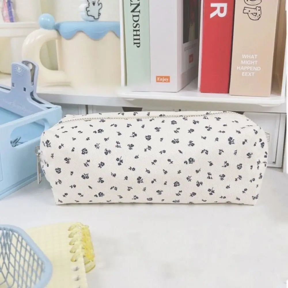 Pequeña bolsa Floral fresca para bolígrafos, estuche de lápices de gran capacidad, bolsa de almacenamiento de papelería multifuncional, organizador escolar para estudiantes, suministros