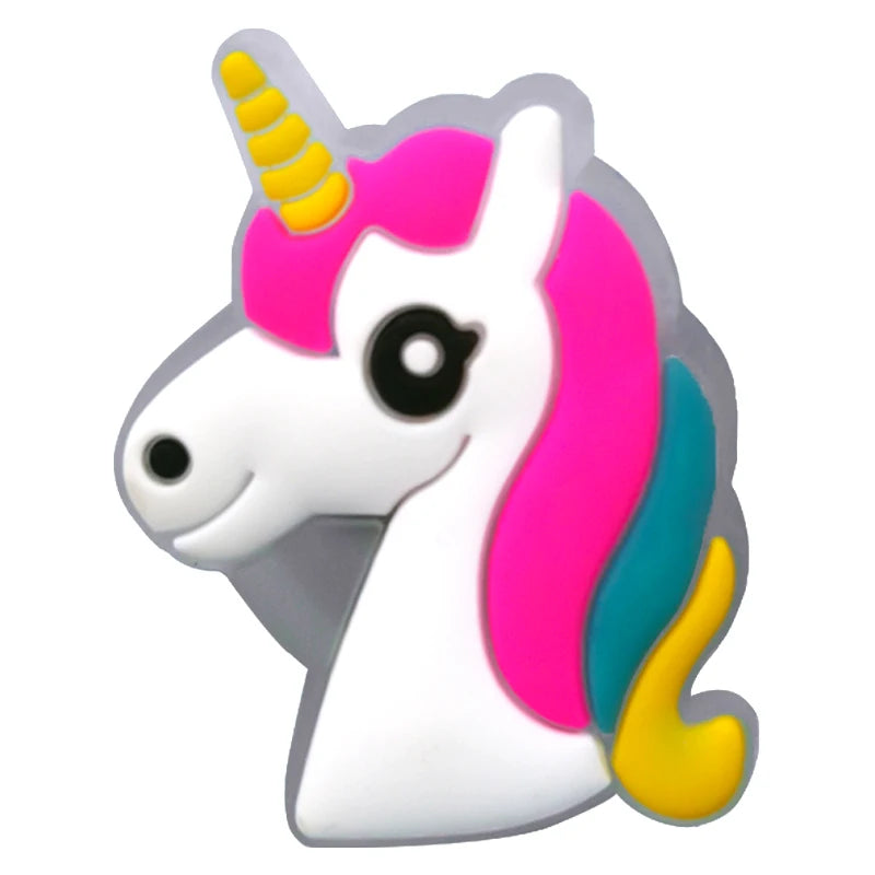 Decoración de colgante de zapato LED de corazón rosa para niñas, Pin de unicornio de búho y mariposa para sandalias, accesorios de hebilla de zueco de fútbol