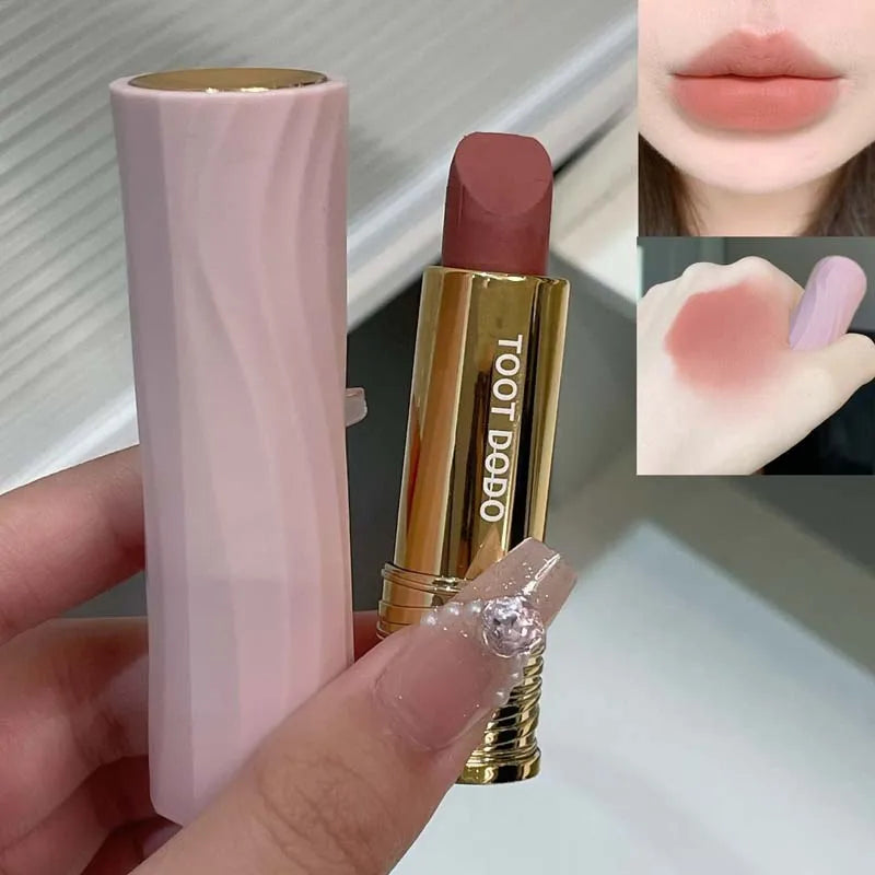 Toot Dodo - Lápiz Labial Mate Elegante, Sedoso, Suave, No Reseca, Larga Duración, Asequible, Maquillaje Diario