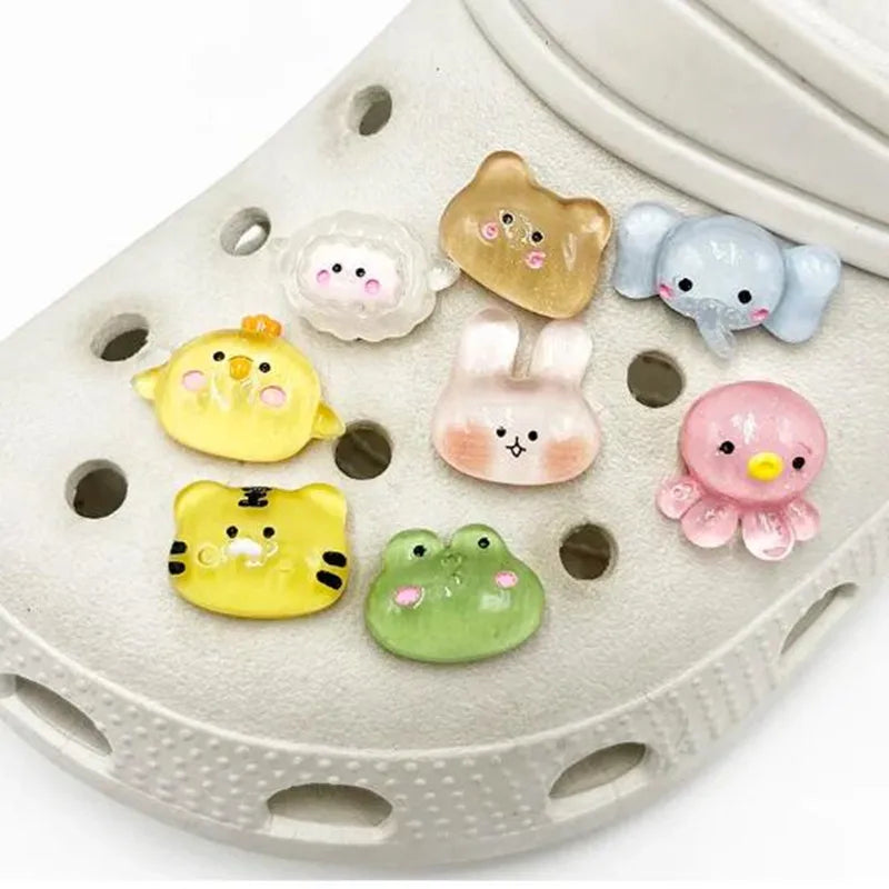Lindos animales de dibujos animados agujero zapato encantos decoración zapato hebilla transparente Floral DIY zapatos accesorios de flores