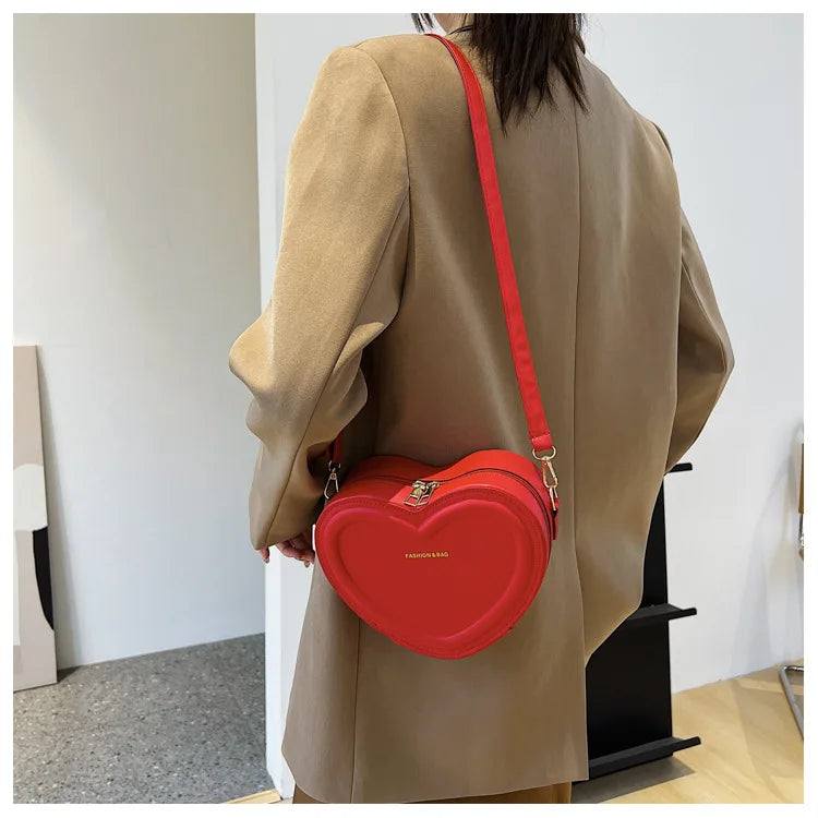 Bolsos cruzados con forma de corazón para mujer, bolso de hombro de cuero Pu sólido, bolsos casuales para mujer, bolsos de diseñador para mujer, nuevo