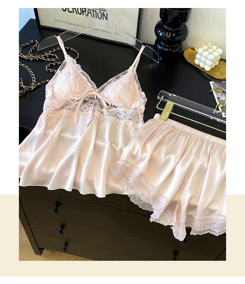 Conjunto de pijamas con tirantes para mujer, ropa de salón, lencería íntima de encaje calado Sexy, ropa de dormir, novedad de verano, Top y pantalones cortos con tirantes, ropa de casa