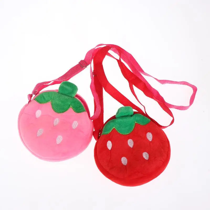 Adorable bolso bandolera de felpa de fresa de dibujos animados para niños y adultos