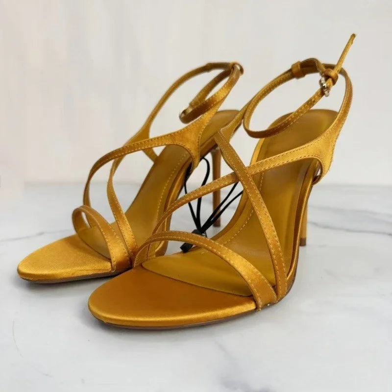 Zapatos de Tacón Súper Alto para Mujer, Zapatos de Fiesta Elegantes con Punta Abierta, Diseño Moderno con Tiras Cruzadas, Sandalias de Lujo para Banquete, Novia, Modernas