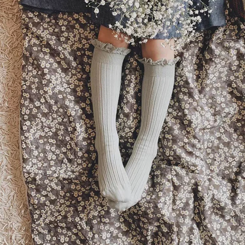 Calcetines Largos con Encaje para Niñas