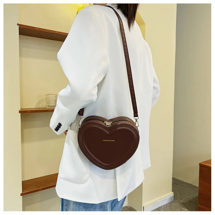 Bolsos cruzados con forma de corazón para mujer, bolso de hombro de cuero Pu sólido, bolsos casuales para mujer, bolsos de diseñador para mujer, nuevo