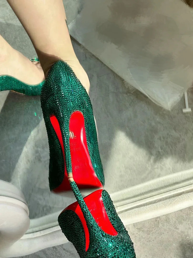 Tacones altos para mujer, primavera 20220, oro nuevo, Sexy, puntiagudos, franceses, finos con zapatos individuales, zapatos de boda de cristal para mujer, zapato de suela roja para mujer