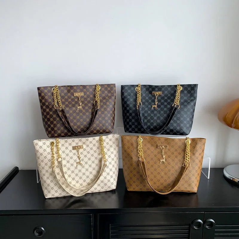 Nuevo bolso de presbicia con textura de cuero suave, bolso de mano de gran capacidad para mujer con accesorios colgantes, bolso de hombro