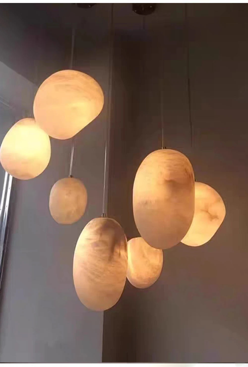 Iluminación colgante de piedra de mármol de alabastro de diseño moderno de alta gama, lámpara de decoración de escalera de isla de cocina española, lámpara de techo LED