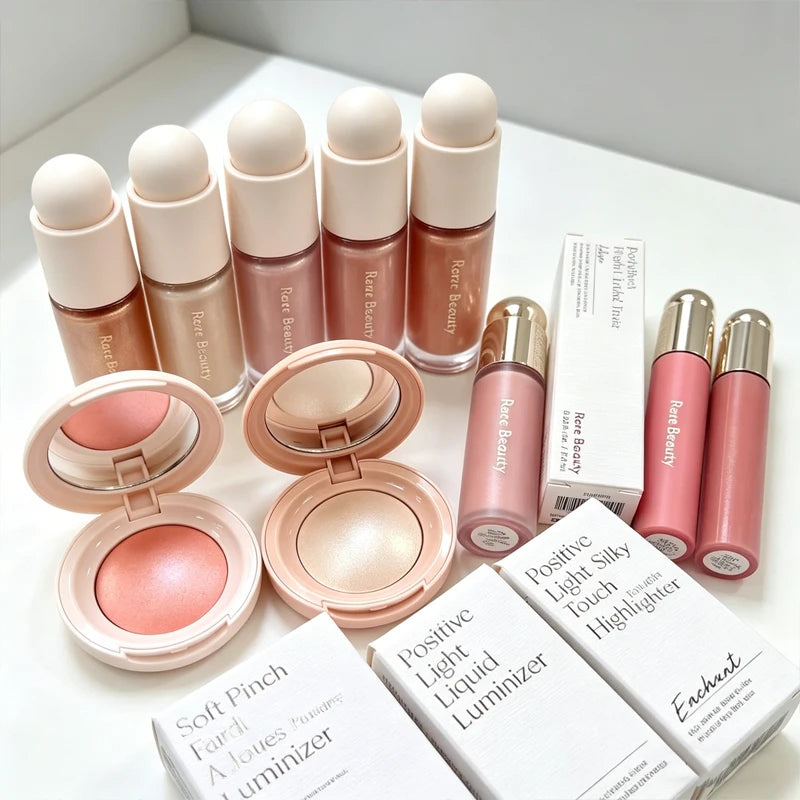 Rare Beauty Barra de Contorno Facial 3D, Bronceador, Iluminador Líquido Brillante para Mejillas, Maquillaje con Toque Femenino