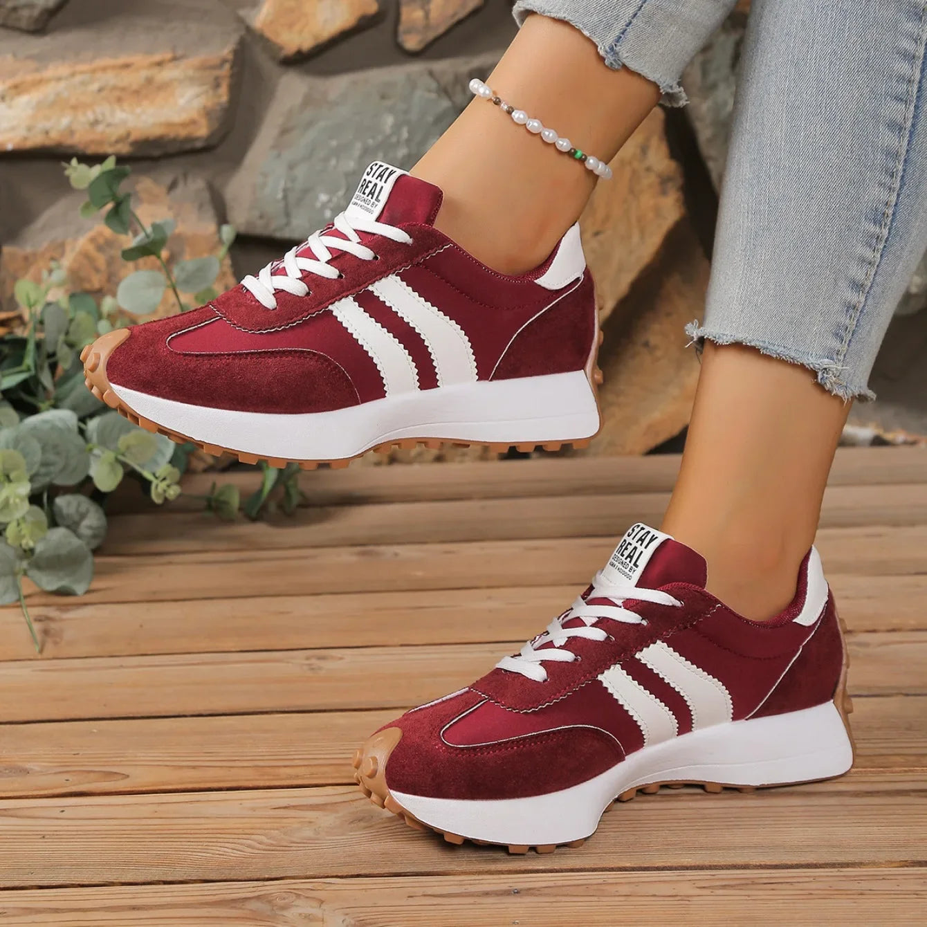 Zapatillas de deporte de fondo grueso para mujer, zapatillas de deporte informales de cuero con retales, zapatos cómodos informales para exteriores, primavera 2025