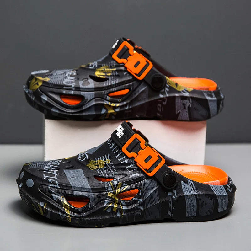Nuevos zuecos para hombre, zapatos de verano de diseño lujoso, sandalias para caminar a diario en la playa, calzado interior, talla 39-46, zapatos cómodos para hombre, zapatillas