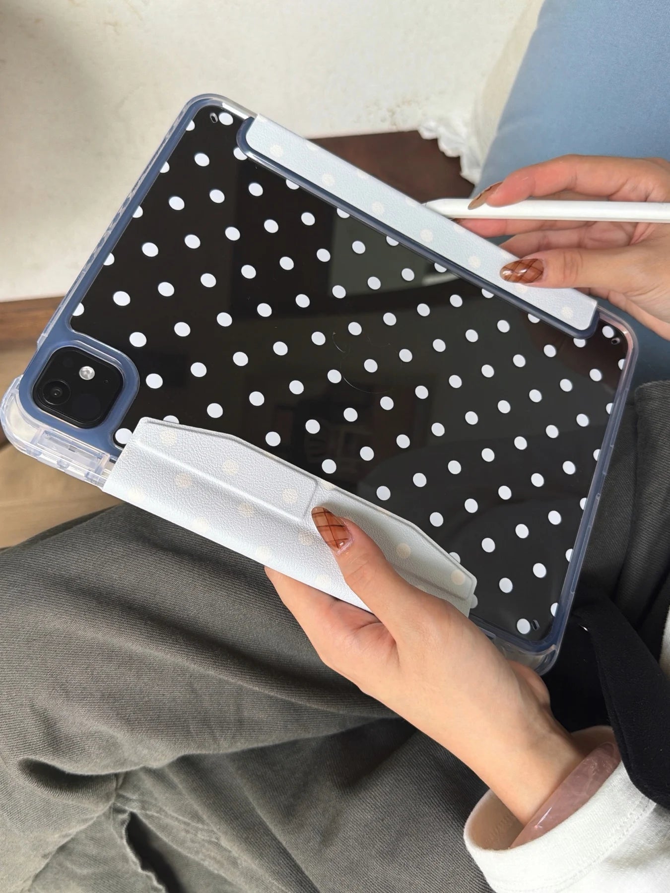 Funda para iPad plegable en Y con lunares y cierre a presión (6 colores) para iPad10/11th Air 11 4/5 10,9 Pro 11 12,9 iPad 10,2 7/8/9th Gen