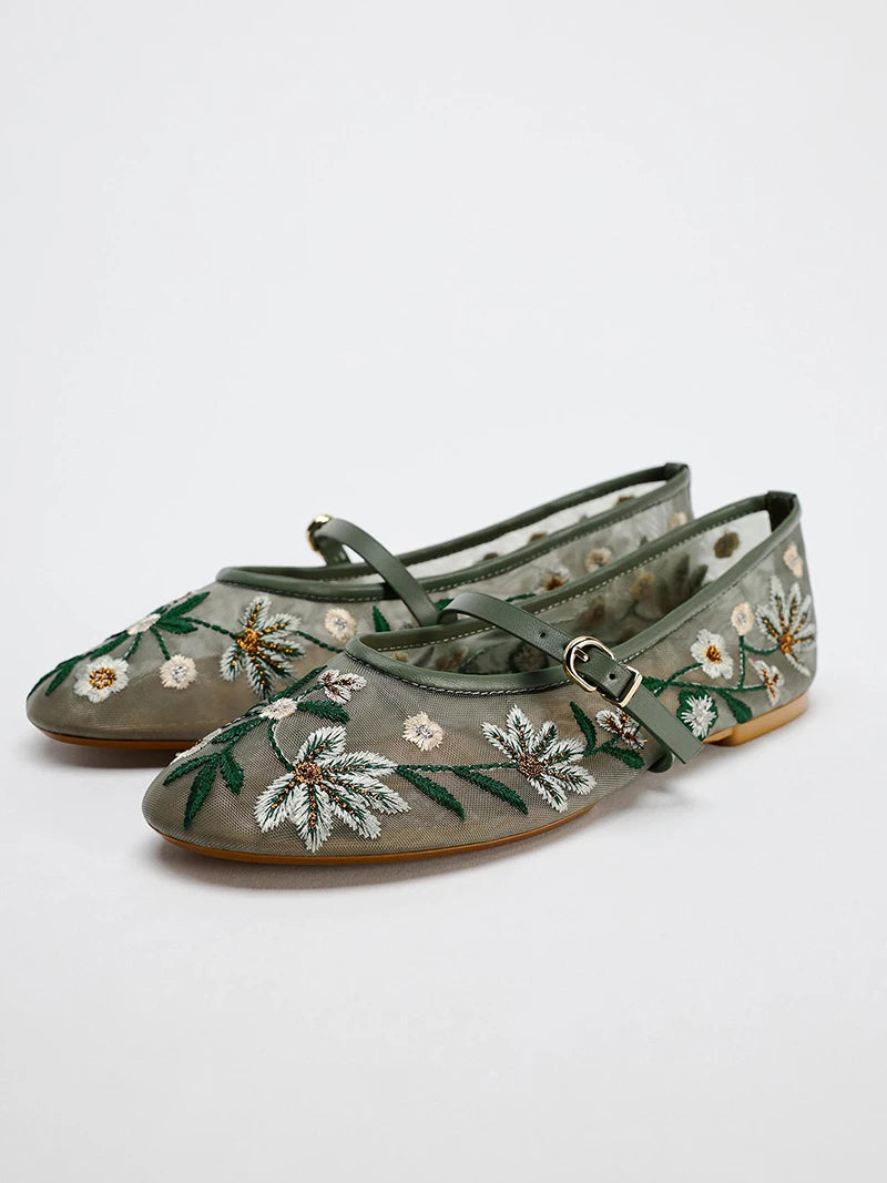 2026 zapatos Mary Jane bordados de primavera para mujer, zapatos de suela blanda transpirables para exteriores, zapatos planos de Ballet cómodos sin cordones para mujer
