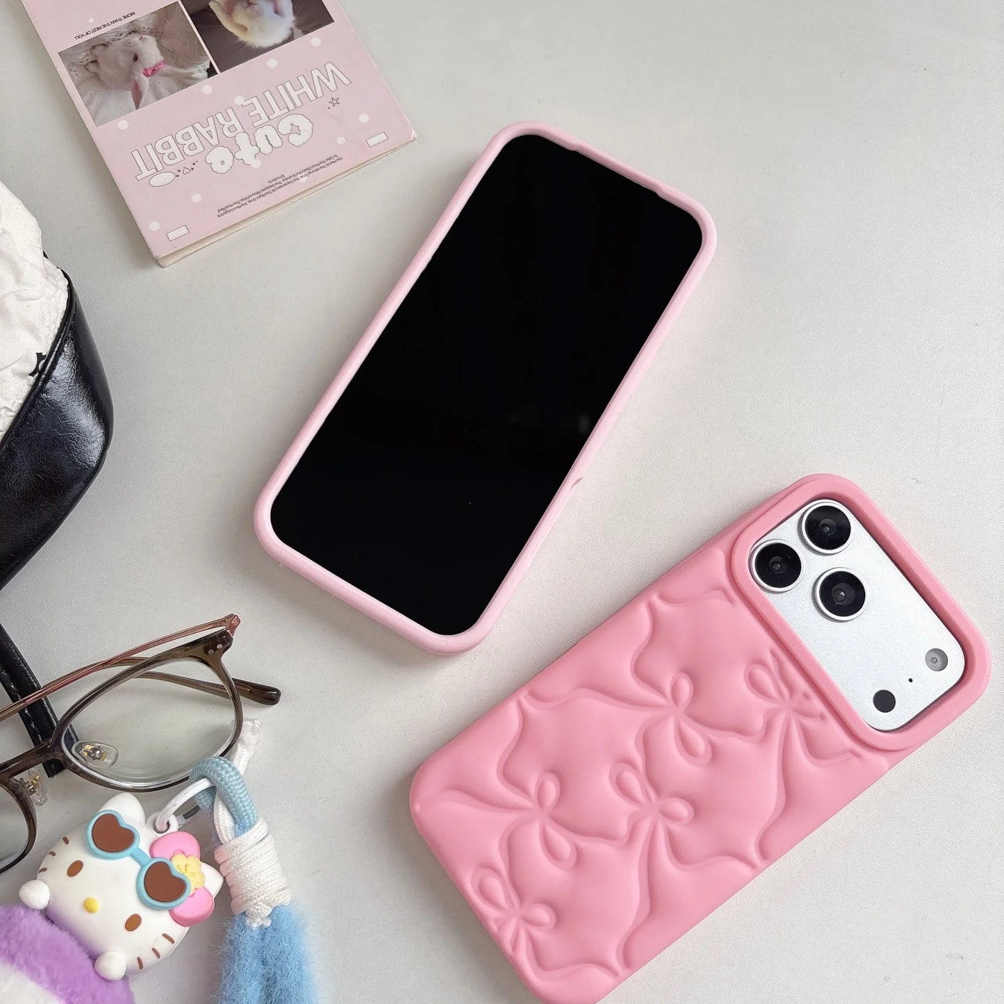 Fundas de Silicona 3D con Lazo para iPhone 13 14 15 16 17 Pro Pro Max Plus, Protectoras, Suaves, Anti-Golpes, Diseño Lindo y Elegante