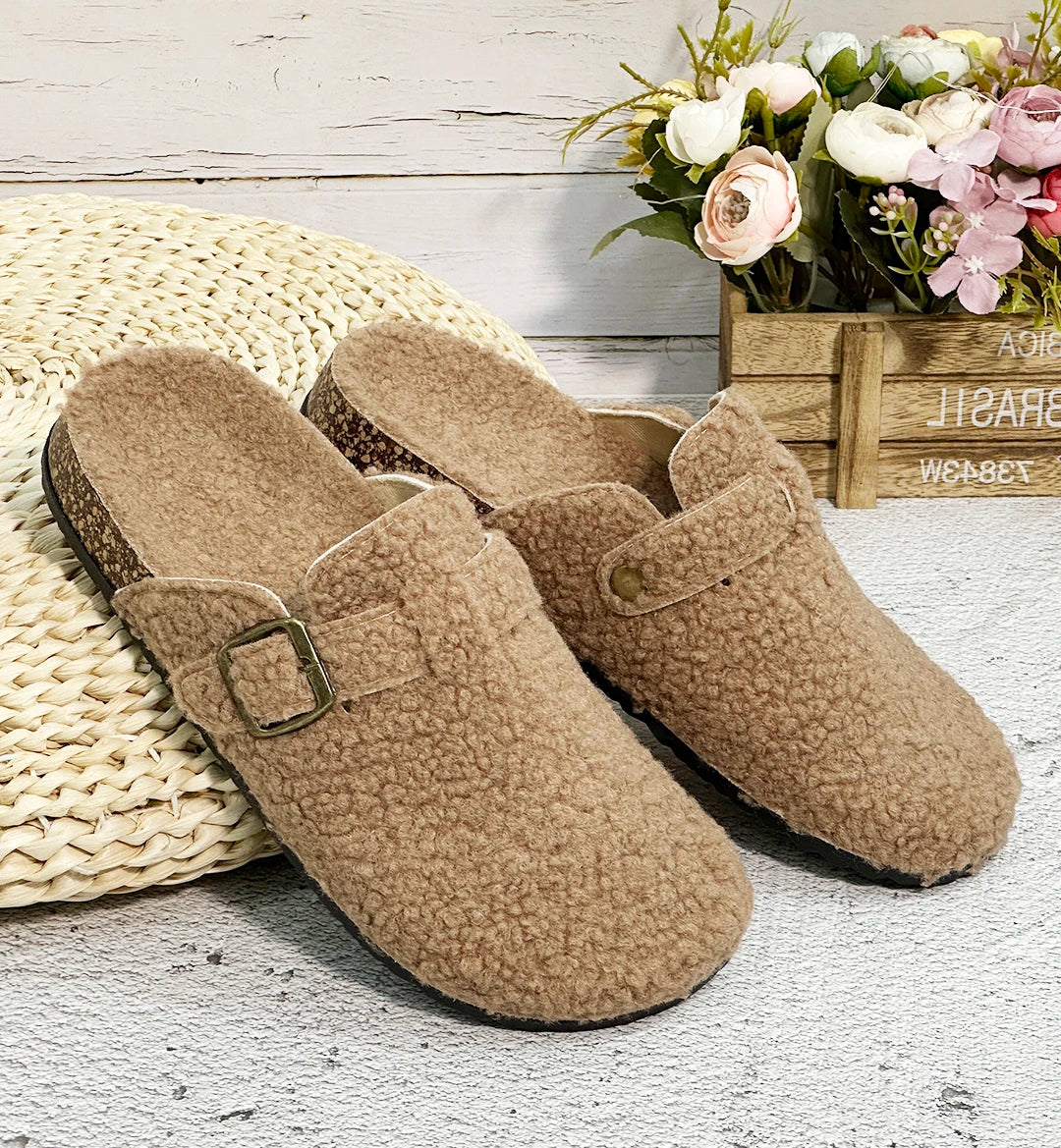 Otoño e Invierno nuevas mujeres y hombres tela de gamuza zapatilla de punta cerrada interior o exterior Slip-on Retro Sandalias planas duraderas