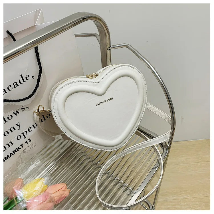 Bolsos cruzados con forma de corazón para mujer, bolso de hombro de cuero Pu sólido, bolsos casuales para mujer, bolsos de diseñador para mujer, nuevo