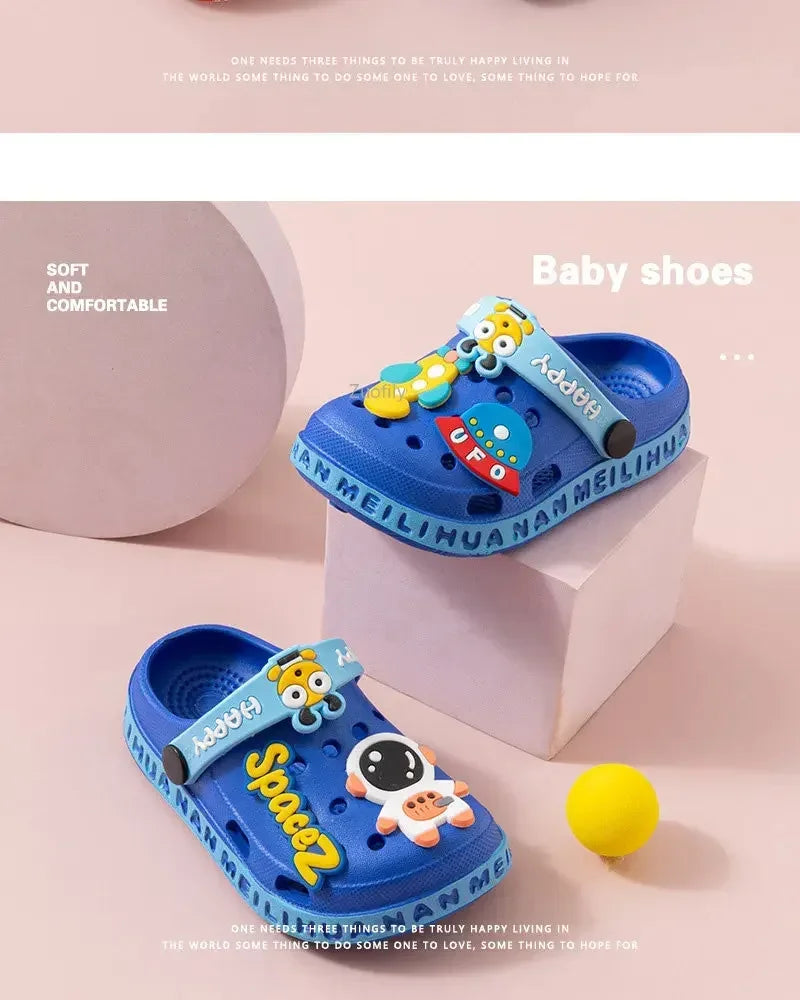 Nuevos niños, bebés, niños y niñas, zuecos de verano, suela suave, zapatillas de playa para jardín, sandalias, zapatos de bebé con agujeros de cueva para niños y niñas