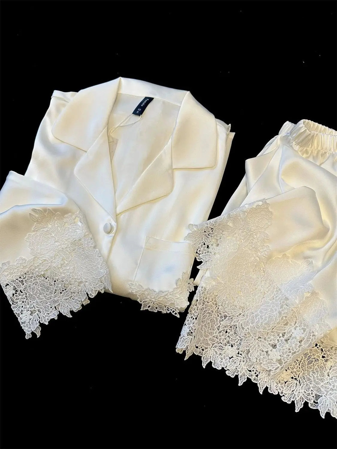 Conjunto de pijamas para mujer, ropa de dormir de satén blanco con encaje, ropa de dormir para novia y boda, regalo para el hogar, traje de pantalón holgado Sexy de manga larga, ropa de descanso