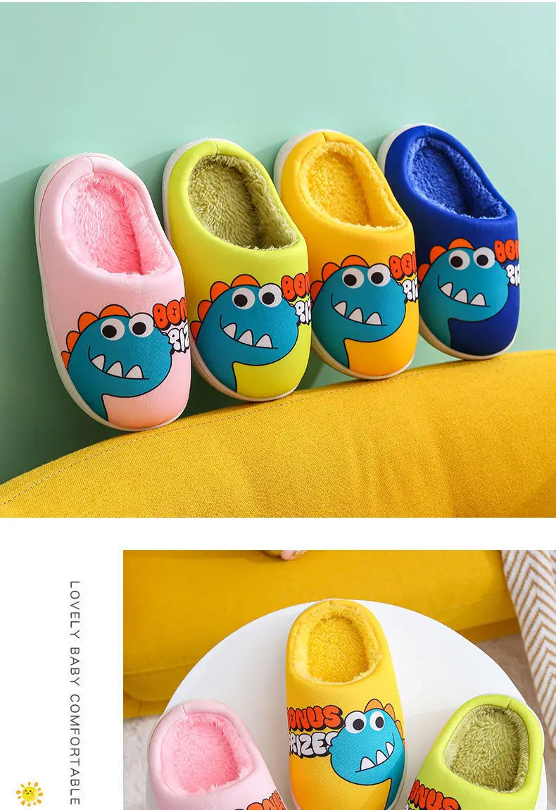 Zapatillas con patrón de dinosaurio de dibujos animados para niños y niñas, bonitos zapatos de felpa, zapatos cálidos adecuados para interiores de otoño e invierno