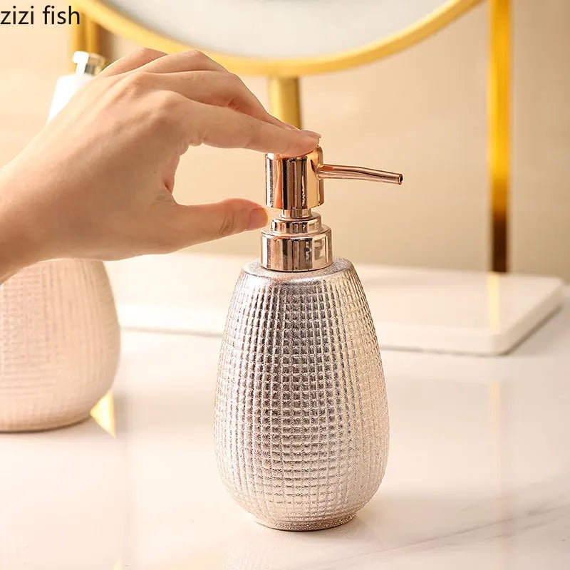 Botella de loción de cerámica de oro rosa, taza de enjuague bucal, soporte para cepillo de dientes, juego de accesorios de baño para el hogar, champú, botella de lavado corporal, jabonera