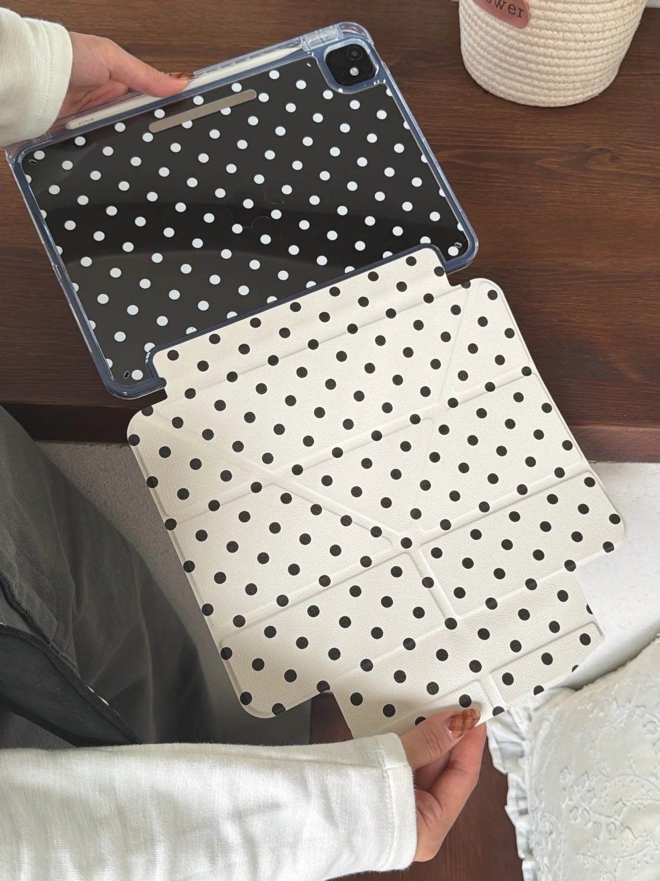 Funda para iPad plegable en Y con lunares y cierre a presión (6 colores) para iPad10/11th Air 11 4/5 10,9 Pro 11 12,9 iPad 10,2 7/8/9th Gen