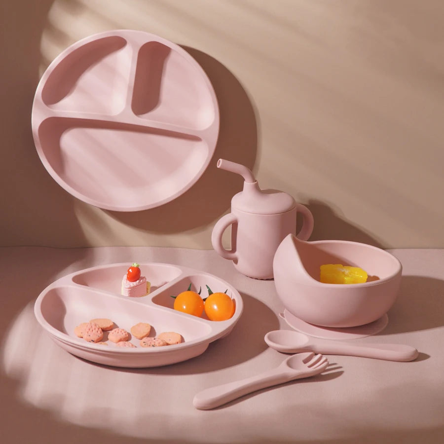 Juego de vajilla de silicona para bebé, plato con ventosa, utensilios suaves, taza para sorber, juegos de entrenamiento de alimentación para bebé, 5 uds.