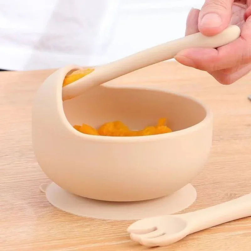 Juego de platos de silicona de grado alimenticio para niños, tazón de alimentación de bebé, plato de succión, taza de paja, cuchara de madera, tenedor, vajilla para niños, platos para niños pequeños