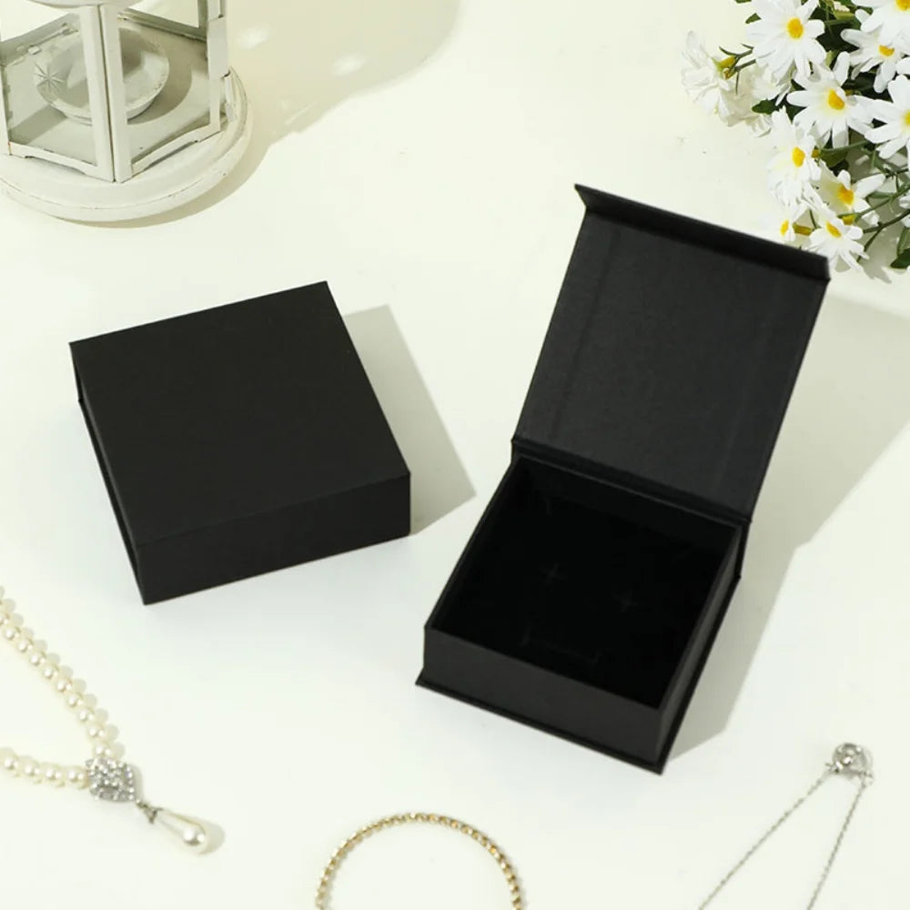 Caja de joyería tipo libro con tapa, anillo, pendientes, collar, colgante, estuche organizador, caja de embalaje de regalo de boda para el Día de San Valentín 2026