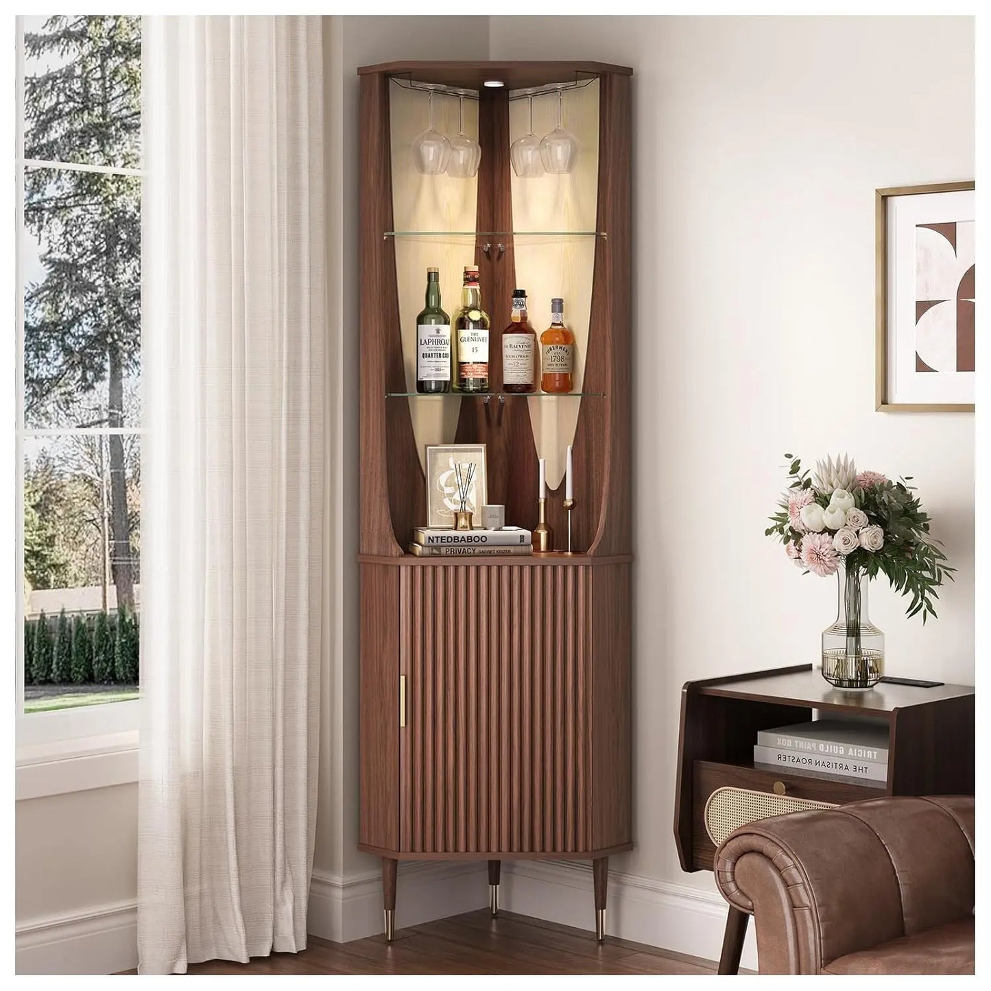 Mueble Bar Esquinero de 70 Pulgadas de Alto, Estilo Moderno de Mediados de Siglo, con Estantes de Vidrio, Puerta e Iluminación LED, Personalizable