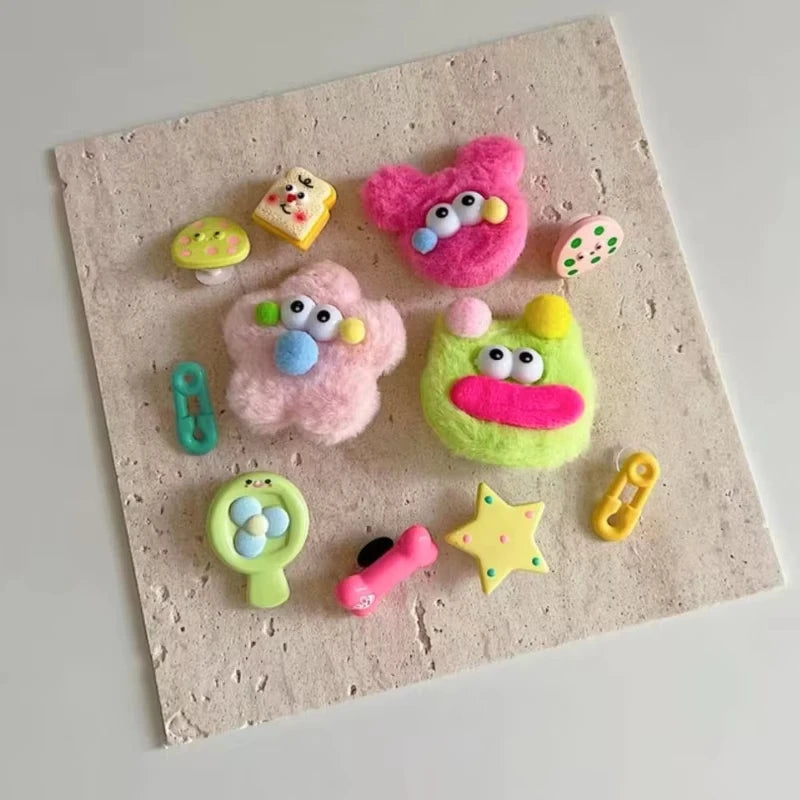 Nuevo conjunto de adornos para zapatos de felpa de invierno, boca de salchicha de dibujos animados, ojos grandes, decoraciones para zapatos para zuecos, adecuado para sandalias Diy, regalos de fiesta