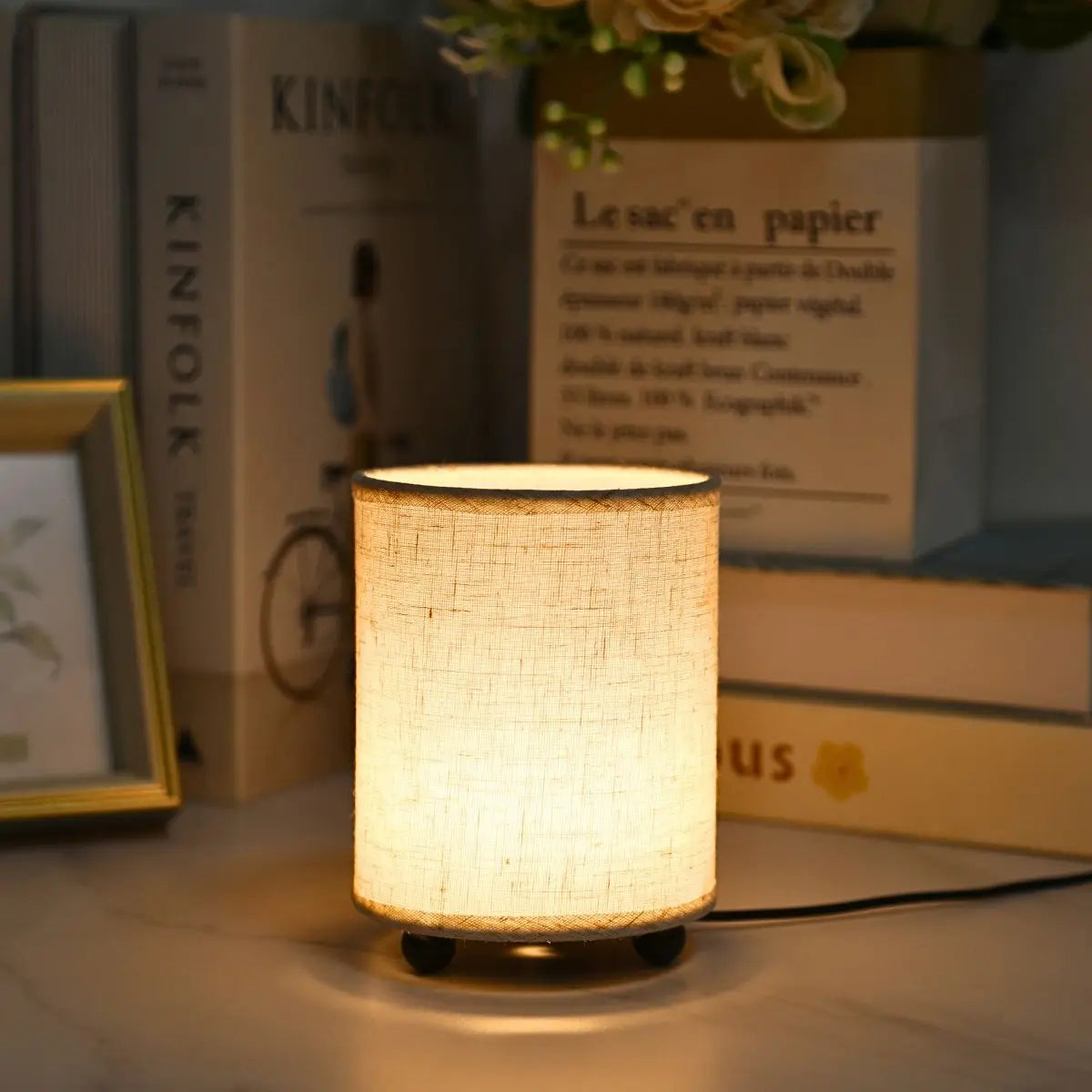 Interruptor de botón USB, luz cálida y suave, mini luz nocturna decorativa de escritorio, iluminación nocturna para dormitorio