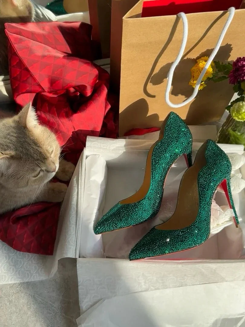 Tacones altos para mujer, primavera 20220, oro nuevo, Sexy, puntiagudos, franceses, finos con zapatos individuales, zapatos de boda de cristal para mujer, zapato de suela roja para mujer