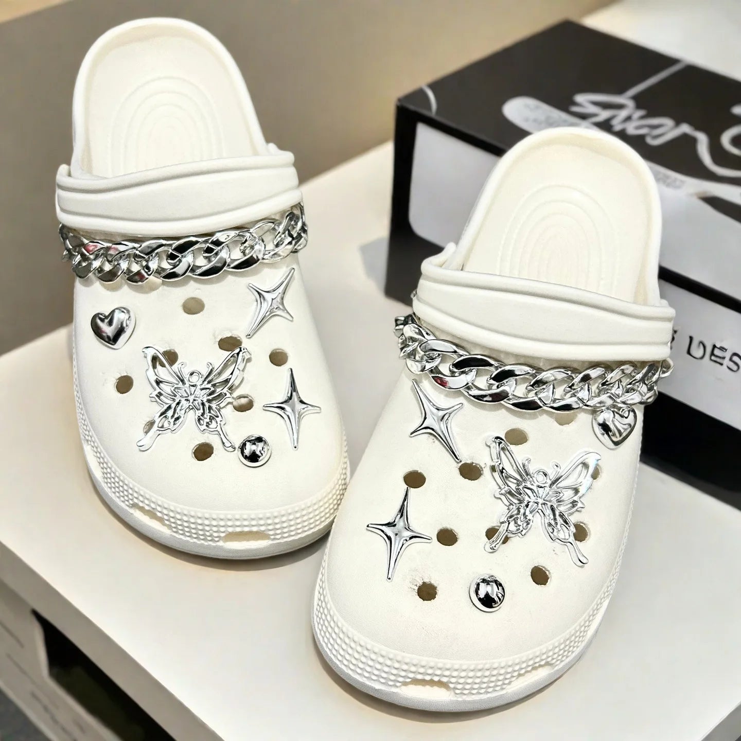 Set de Lujo de Dijes Metálicos Y2K de Mariposa para Zapatos, Accesorios Góticos de Araña para Sandalias y Zuecos, Decoraciones DIY para Zapatos, Colección Verano 2026