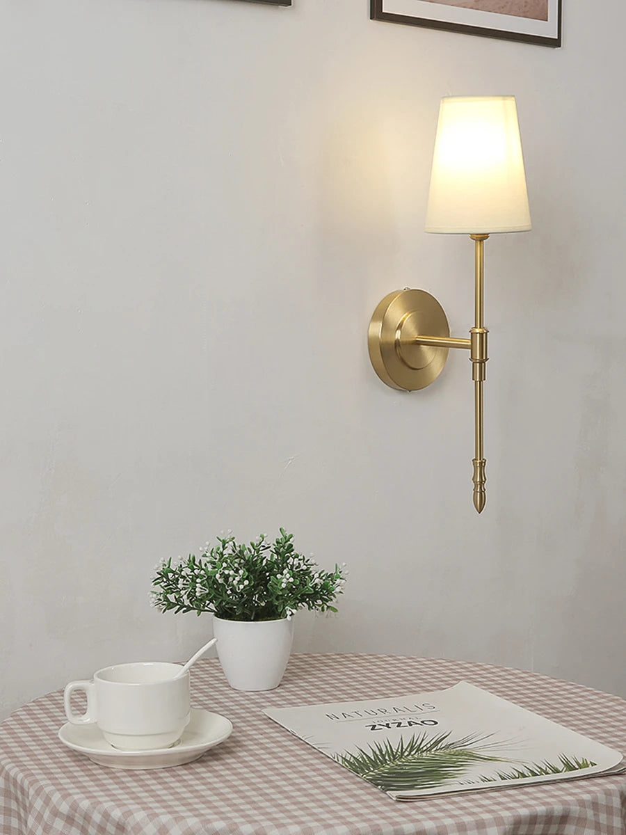 Lámpara de cobre clásica para pared, candelabro Retro para decoración del hogar, mesita de noche, dormitorio, pasillo, escaleras, luminaria interior, luces led
