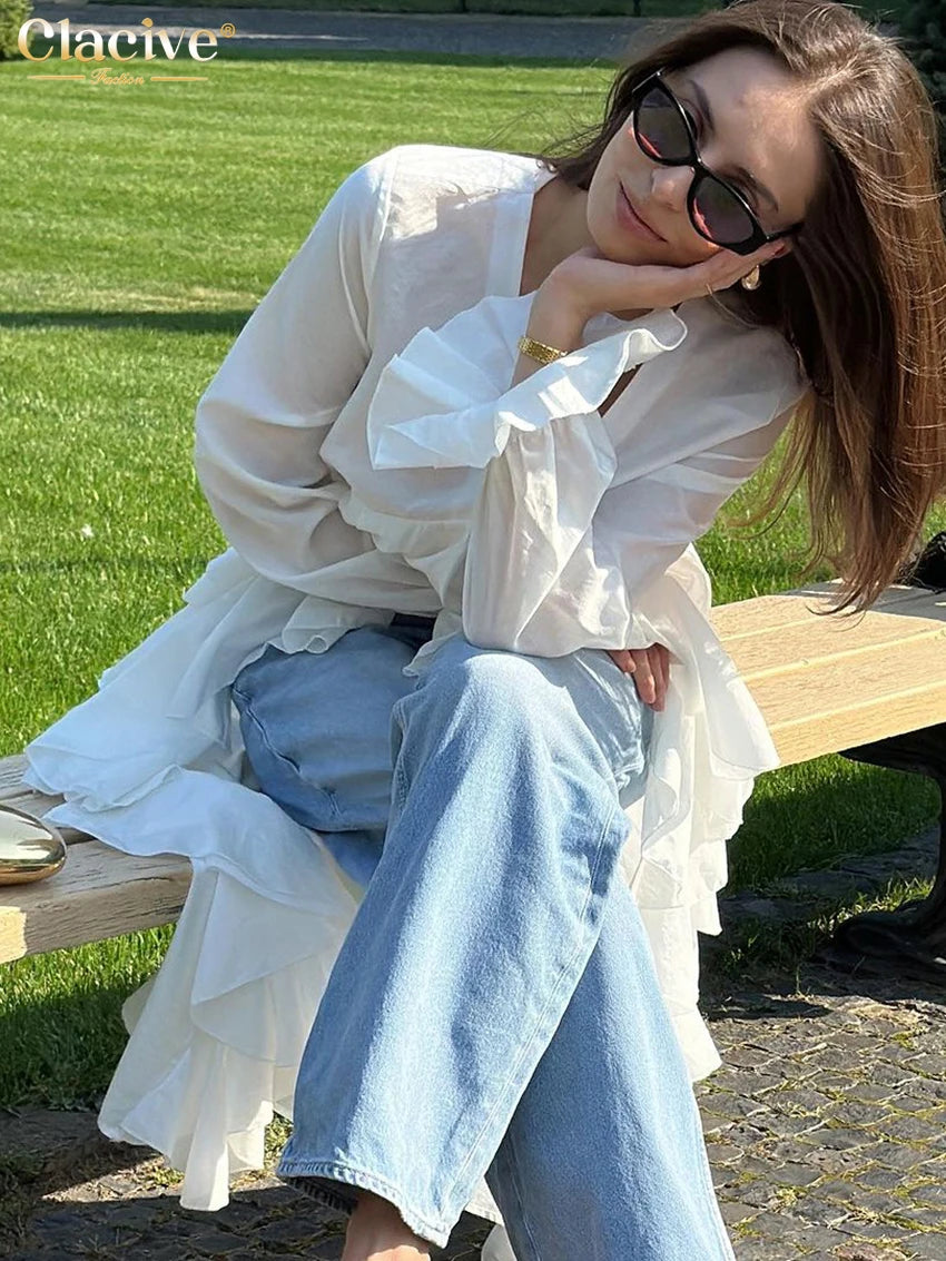 Clacive-Camiseta blanca holgada para mujer, camisas de manga larga con cuello en V a la moda, Top Irregular con volantes elegantes, ropa femenina 2025