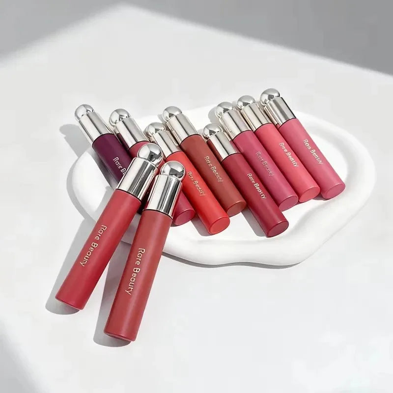 Brillo Labial Rare Beauty, Ilumina la Piel, Es Sedoso y Hermoso, Realza los Contornos, Maquillaje para Chicas y Mujeres, con Caja