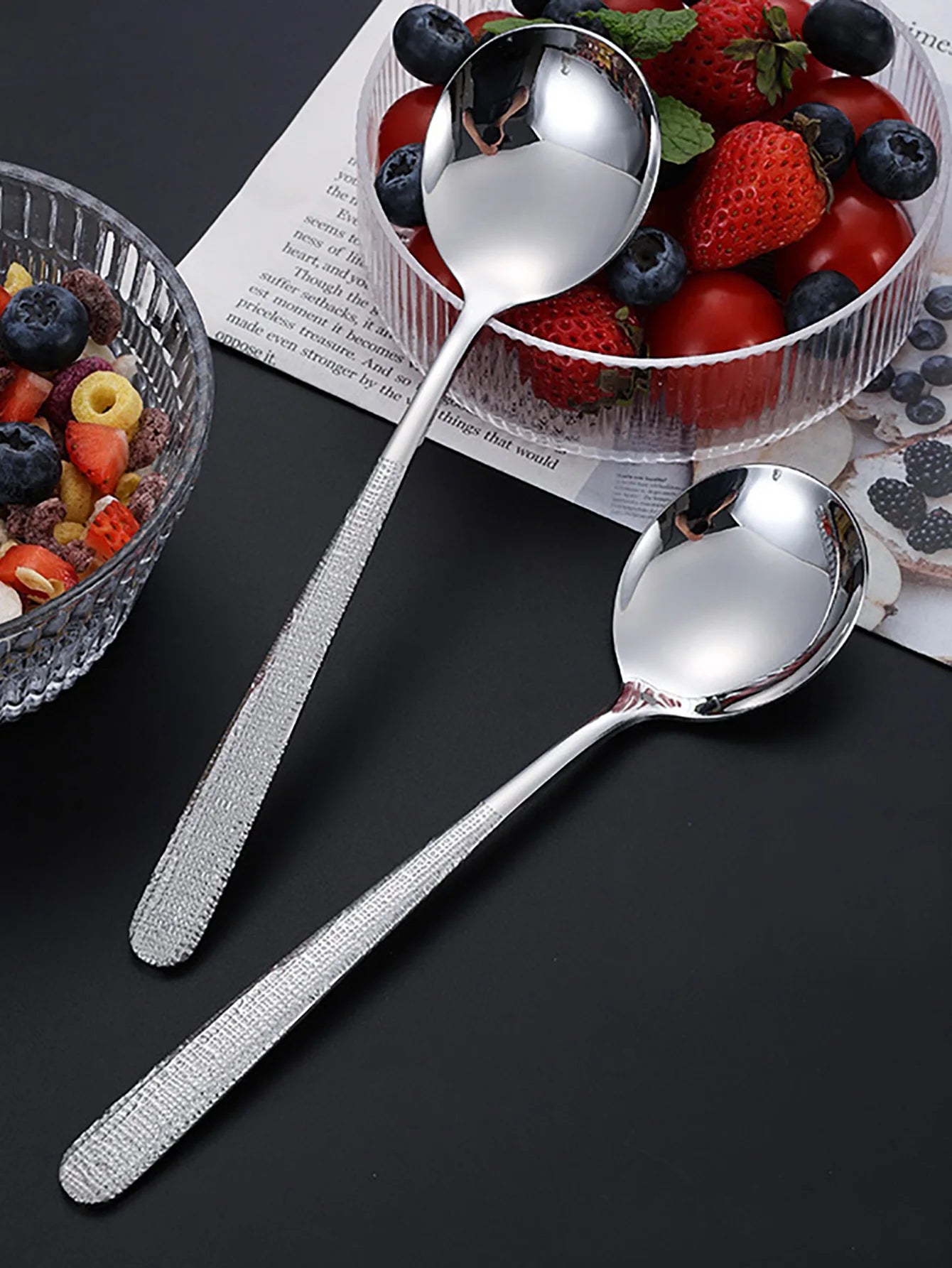 Cucharas de Sopa de Acero Inoxidable de Primera Calidad, Cucharas Retro de Lujo con Mango Largo, Pulido Espejo para una Experiencia Gastronómica Elegante