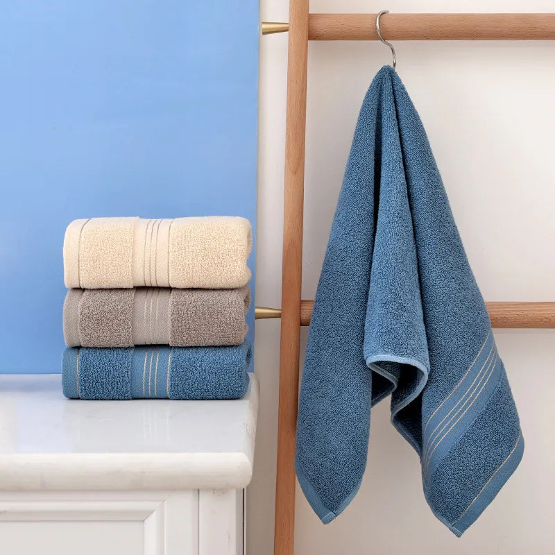 Toalla de baño de algodón grueso aumenta la absorción de agua para adultos Toalla de baño de color sólido de seda dorada Toalla de cara de afinidad suave