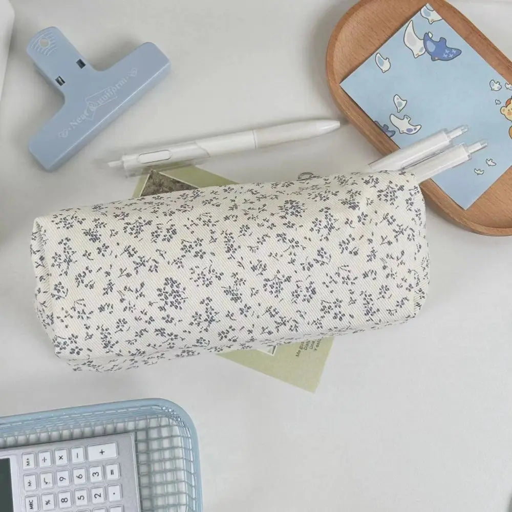Pequeña bolsa Floral fresca para bolígrafos, estuche de lápices de gran capacidad, bolsa de almacenamiento de papelería multifuncional, organizador escolar para estudiantes, suministros