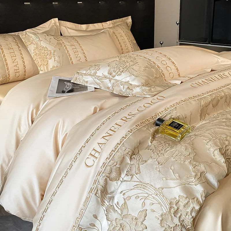 Juego de cama europeo de alta gama, juego de cuatro piezas de algodón de lujo, funda de edredón bordada de algodón, sábanas, sombreros, ropa de cama para personas mayores