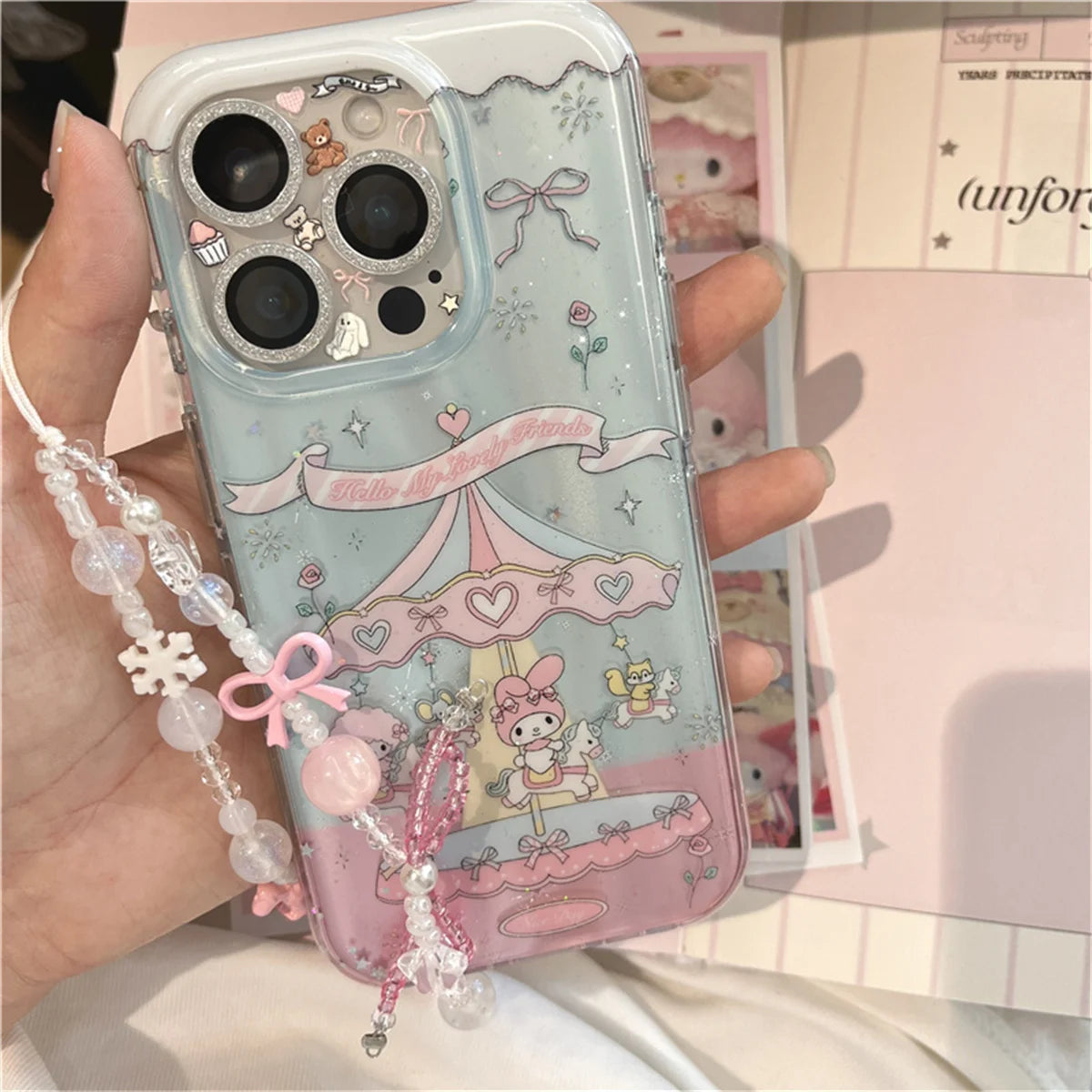 Funda de teléfono Kawaii carrusel Melody Bow para iPhone 16 Pro 15 14 Pro Max, funda con correa de cadena de mano, fundas bonitas a prueba de golpes
