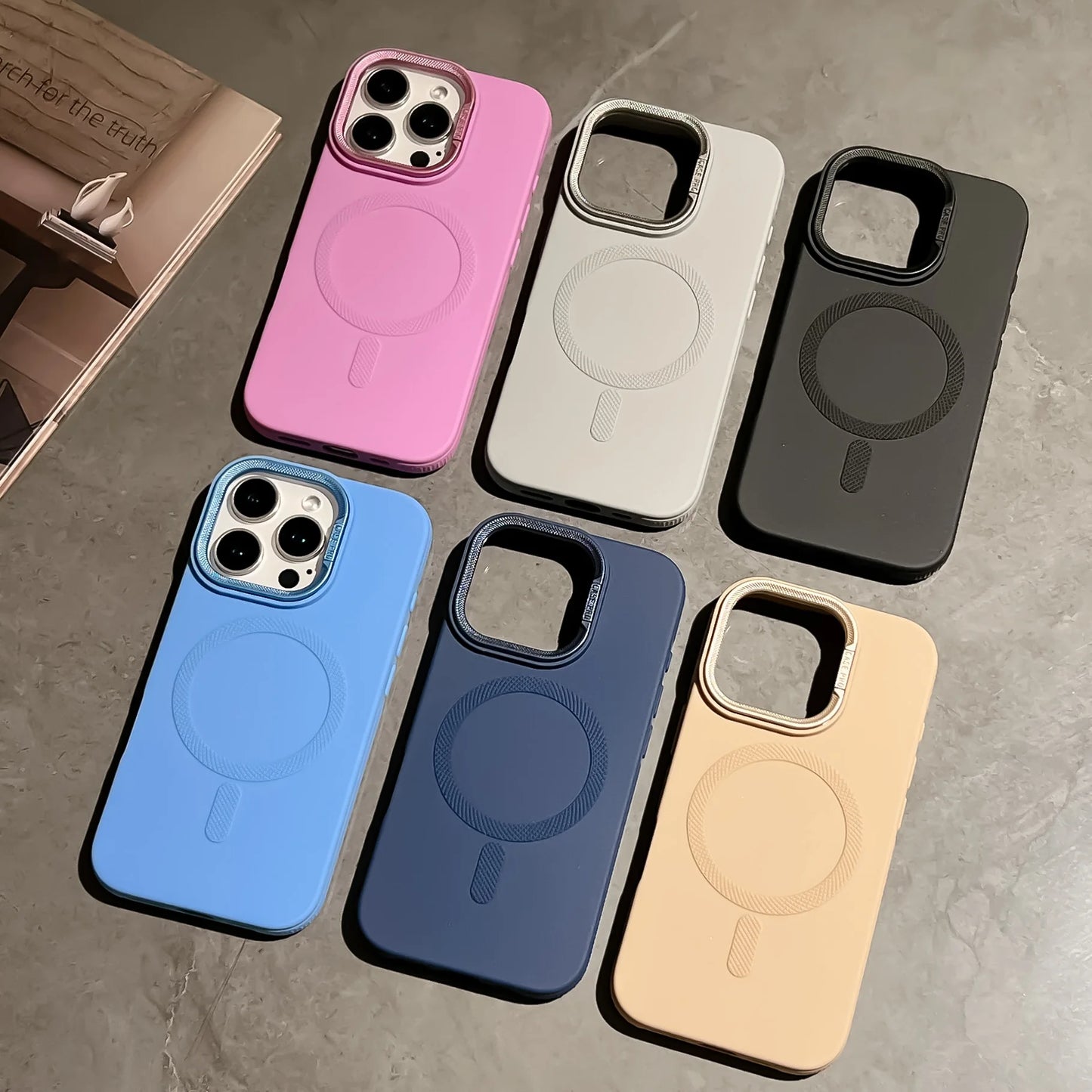 Soporte de marco de lente para funda de teléfono de carga Magsafe para iPhone 16 15 14 13 12 11 Pro Max cubierta de silicona suave dorada magnética del desierto